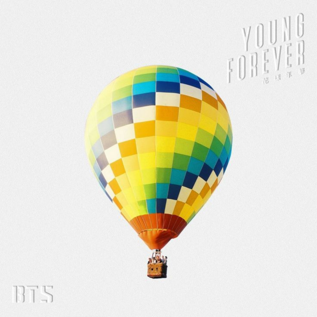 BTS The Most Beautiful Moment in Life pt 3 - Bangtan Now Capa do álbum The Most Beautiful Moment in Life: Young Forever, com um balão de ar quente colorido sobre fundo branco, representando o encerramento da trilogia do BTS Album The Most Beautiful Moment in Life. Imagem que faz parte do artigo do Bangtan Now sobre o tema.