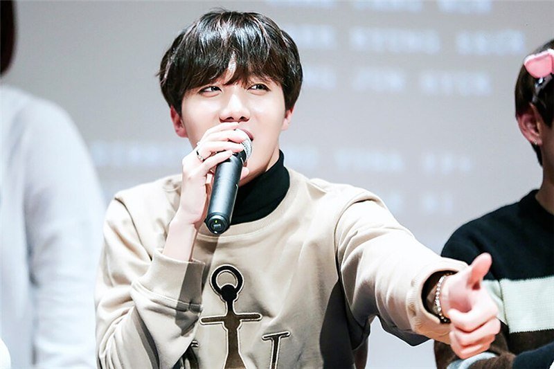j-hope do BTS em 2016