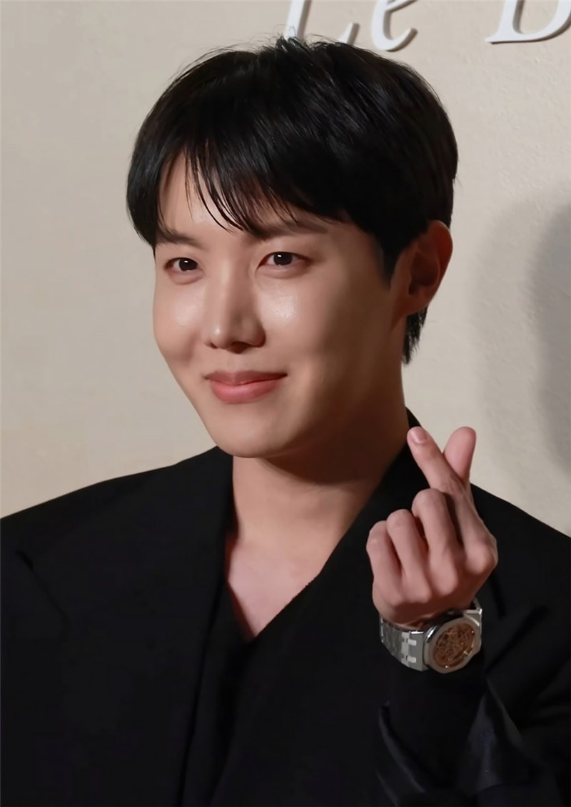 j-hope do BTS em 2024